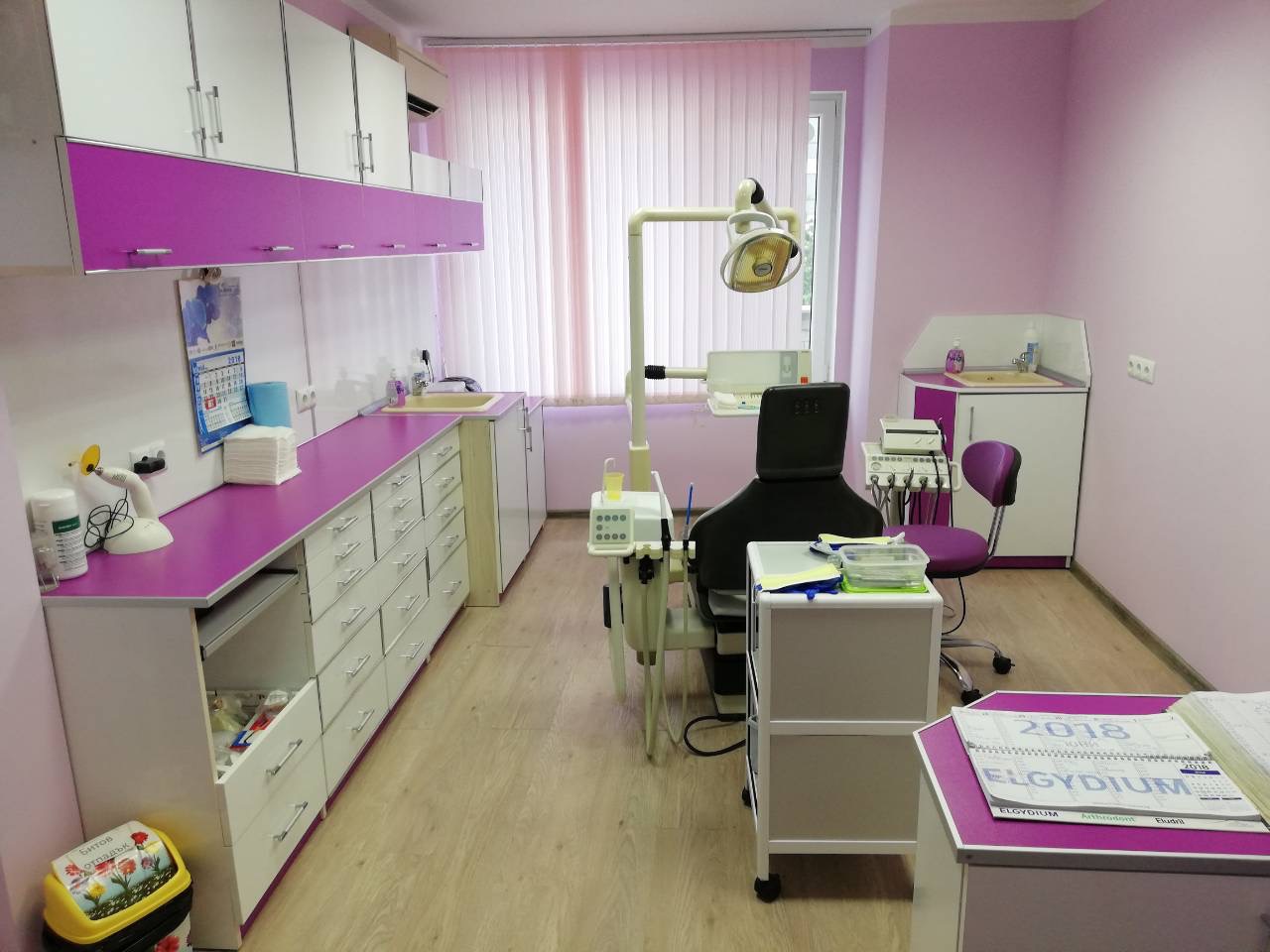 Стоматологична клиника Медика 3 Дент - Д-р Златина Тодорова Шумен, Варна wewe