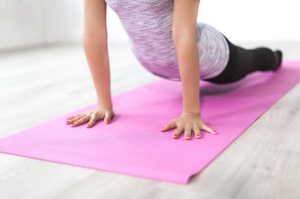 Изометрични упражнения – какво представляват и как да ги правите?