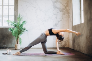 Хатха йога – 4 начина, по които подобрява физическото и психическото здраве