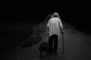 Учени спряха процеса на стареене в човешки клетки 