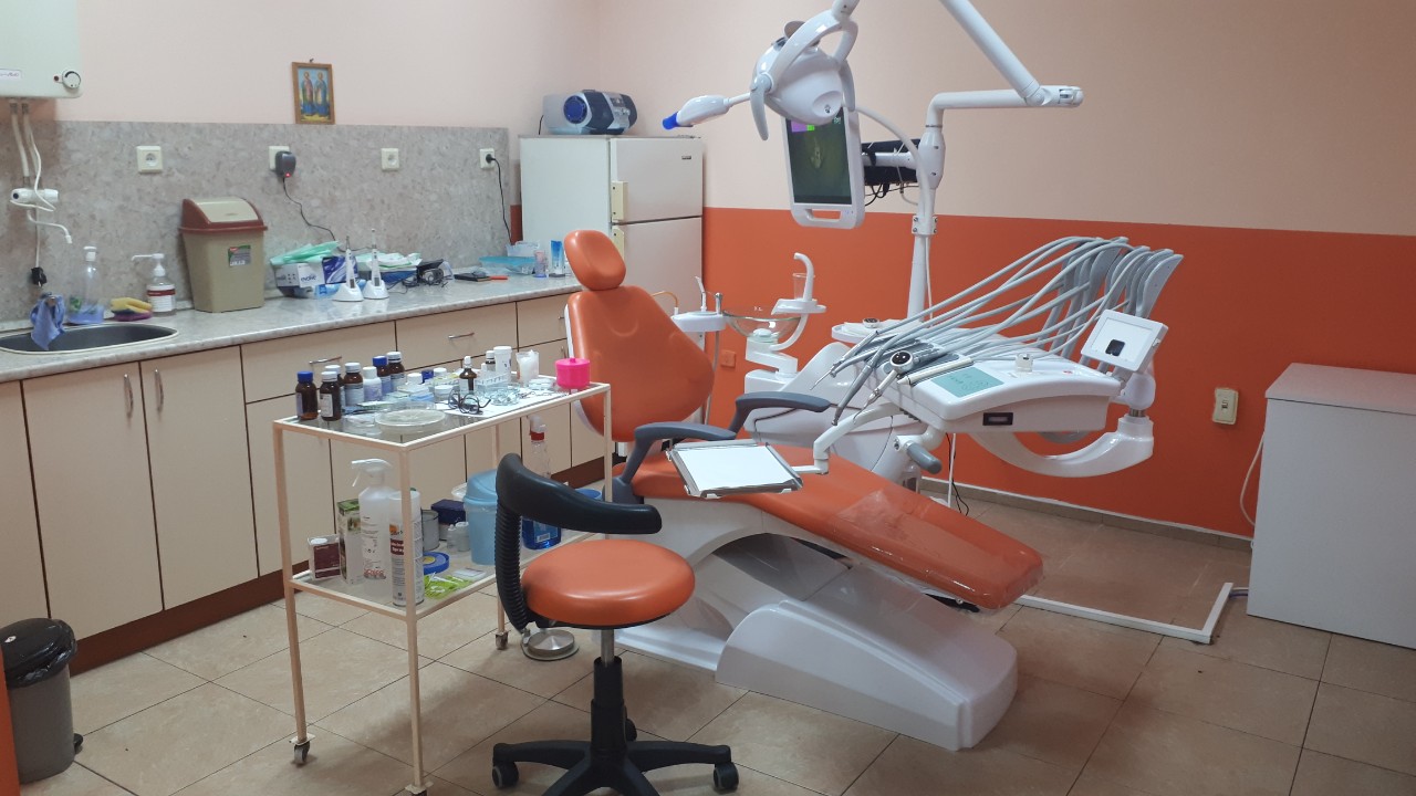 Дентална клиника Ореодент Д-р Биляна Величкова - стоматолог Пловдивwewe