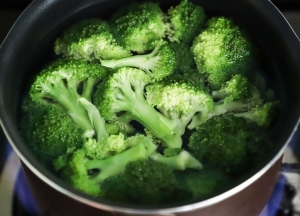 14 здравни ползи от консумацията на броколи