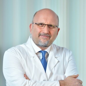 Д-р Явор Владимиров, дм - Специалист по репродуктивна медицина, акушер - гинеколог гр. София