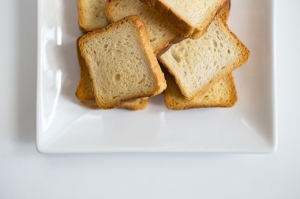 Защо трябва да се откажете от белия хляб