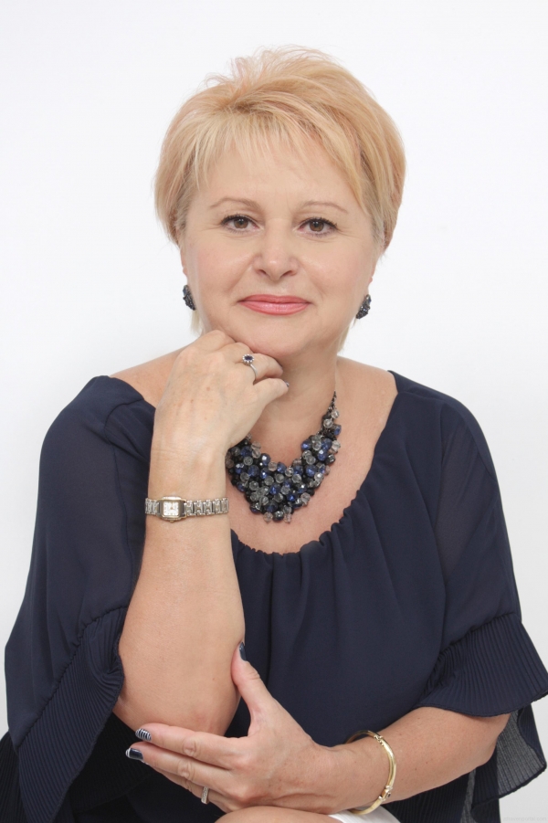 д-р Малина Александрова - специалист очни болести гр. Пловдив