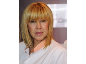 Д-р Евелина Божкова - Печева - стоматолог гр. Пловдив