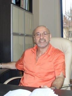 Д-р Емил Димитров - стоматолог гр. Русе