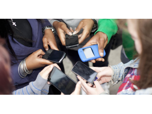 До какво води пристрастяването към социалните мрежи