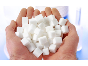 Намалете захарта до 6 чаени лъжички на ден, съветват специалисти