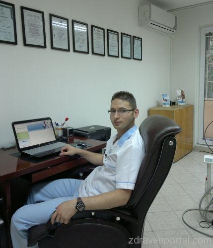 Д-р Мохамед Фесток - Стоматолог гр. София