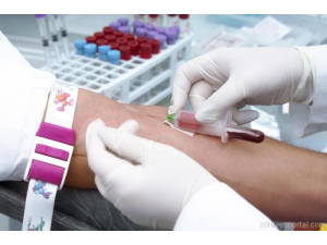 Кръвен тест засича болестта на Алцхаймер години преди да се прояви