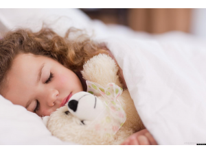 Учени: Пълнолунието не влияе върху съня на човека