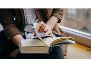 Четенето на книги удължава живота. Доказано