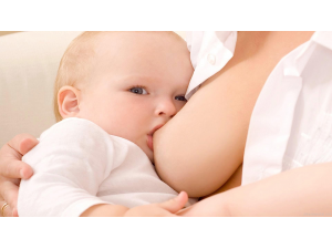 Най-популярните митове за кърменето