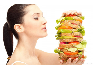 Как да се предпазим от преяждането по празниците?