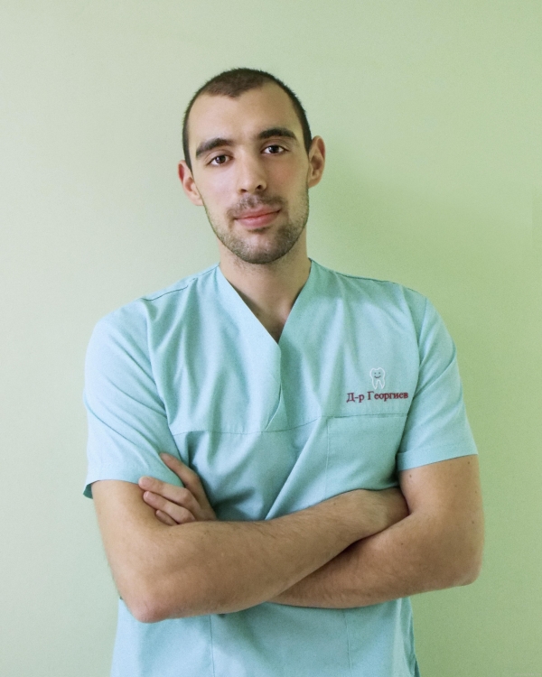 д-р Петко Георгиев - Стоматолог гр. Плевен