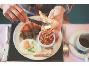 10 храни, които ви карат да огладнявате