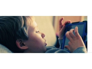 Признаци, че детето ви е пристрастено към мобилните устройства