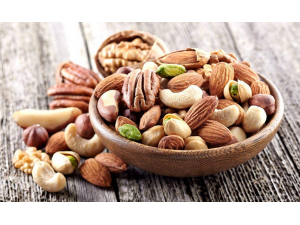 Кои са по-полезни – печените или суровите ядки ?