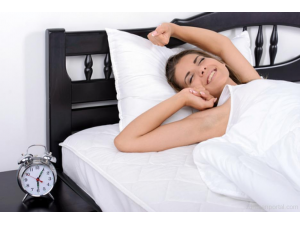 Кое е по-вредно – недоспиване или дълго излежаване?