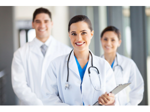 Канадски лекари протестират СРЕЩУ увеличение на заплатите им